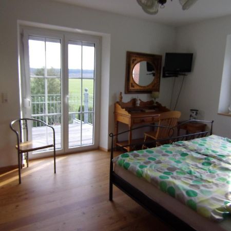 Kleines Schloesschen Apartamento Leinau Exterior foto