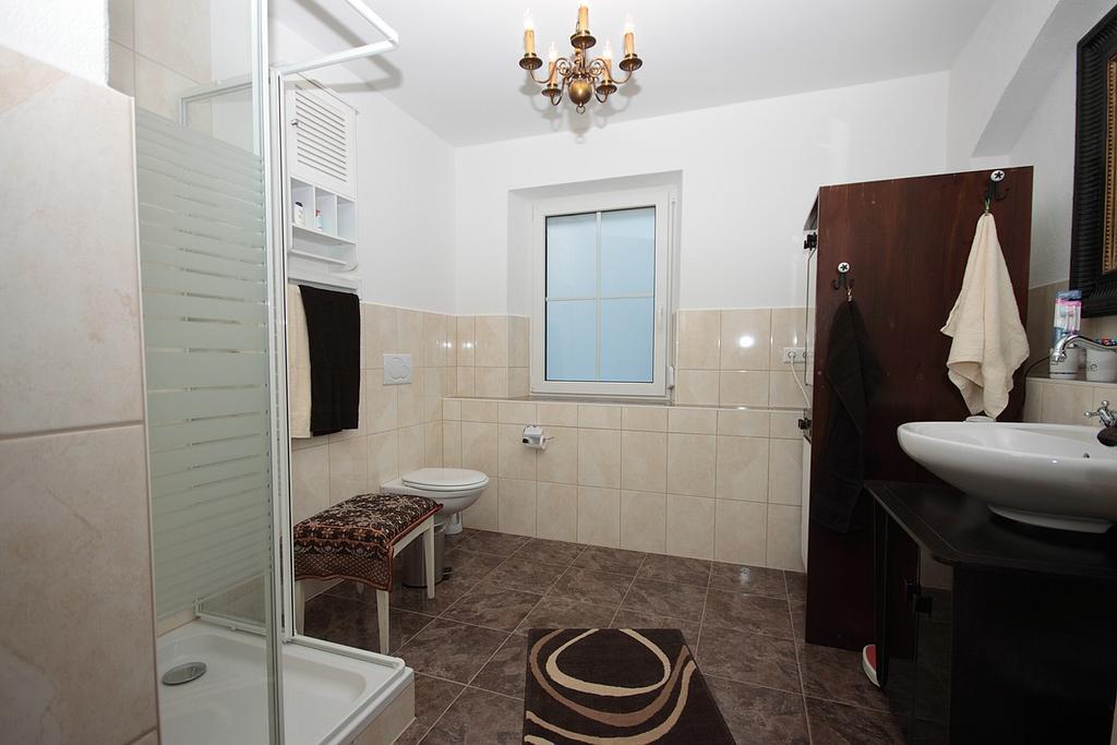 Kleines Schloesschen Apartamento Leinau Exterior foto